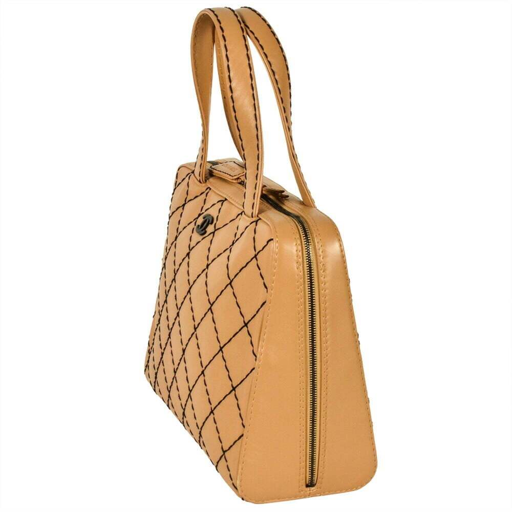 CHANEL Cream Leather Tote Bag - Picture 3 of 9